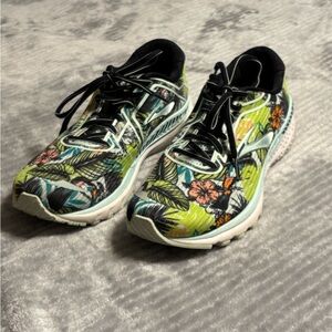 Brooks Green and Black Sneakers with Bold Floral Design